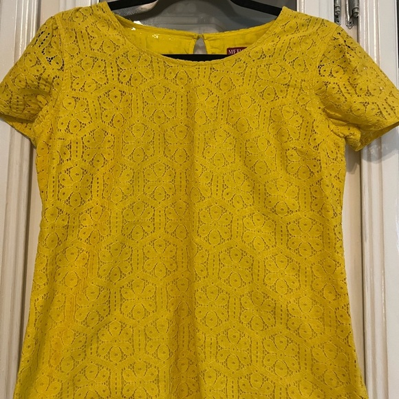 Merona top in sunflower. - Picture 2 of 2